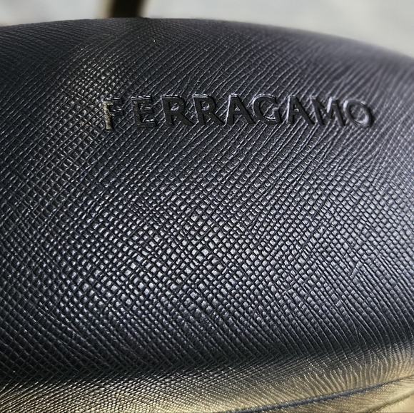 Salvatore Ferragamo Women's Sunglasses with Brown Frame NWT - Picture 12 of 16